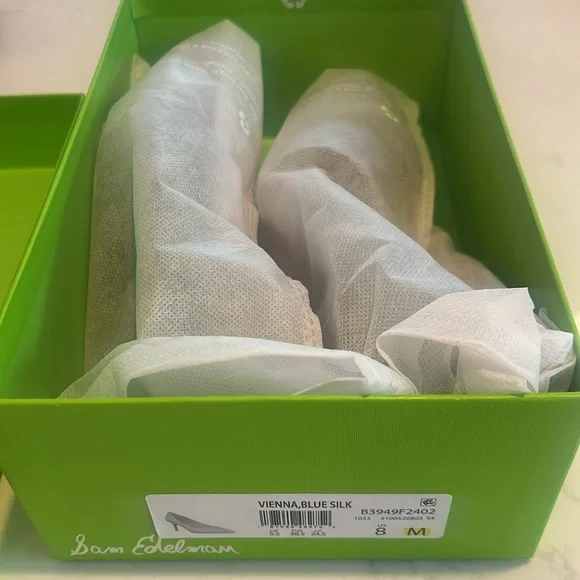 NIB Sam Edelman Hazel Pointed Toe Pump Vienna Blue Silk Size 8 - Picture 5 of 7